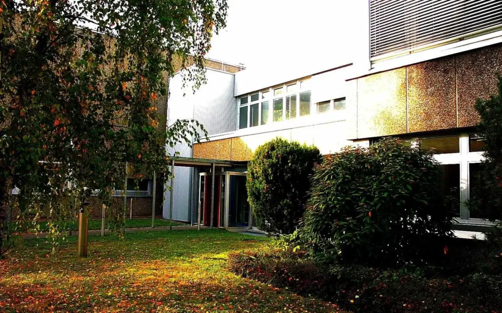 Außenansicht des Bürogebäudes Nürtingen