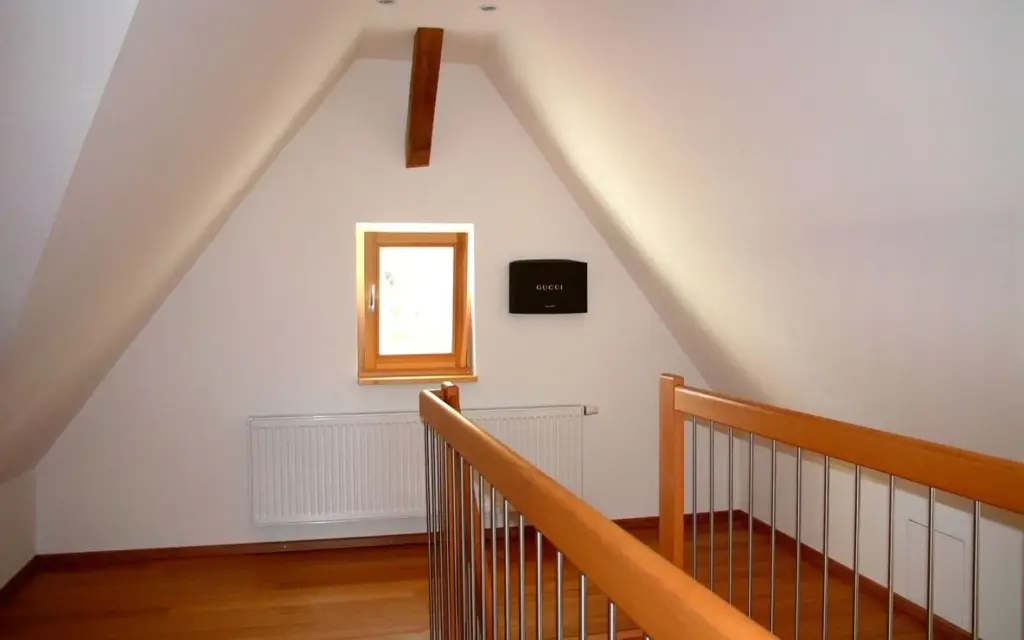 Ausgebautes Dachgeschoss im Bauernhaus Aichtal